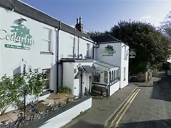Cedar Inn Edinburgh