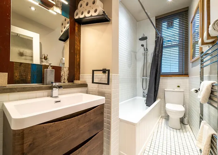 The Waverley Park דירה