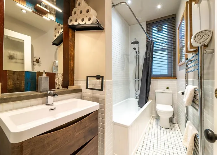 דירה The Waverley Park אדינבורו