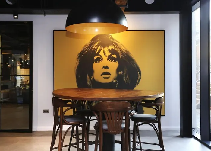 Aparthotel Joivy At Fountainbridge - Adults Only - Breakfast Buffet Edinburgh