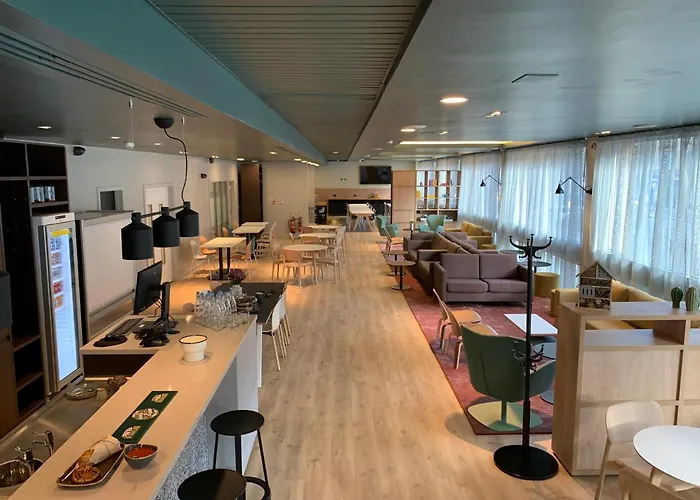 Edinburgh Central Accommodation *