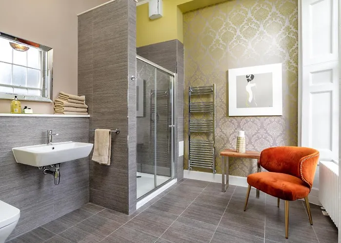 Haymarket Aparthotel 4*