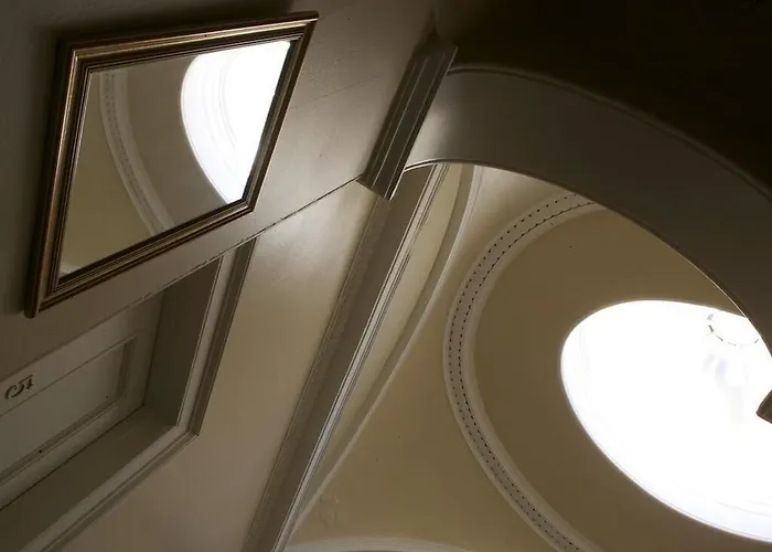 Hanover House Отель 3*