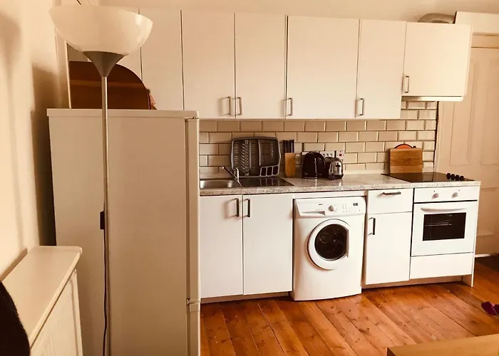 Centre Escape With Private Garden