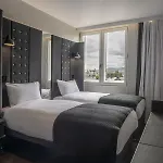 Hotel Point A Haymarket 3*