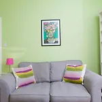 Bright And Modern Causewayside Daire *