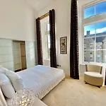 Quartermile Serviced Aparthotel *
