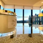 Ξενοδοχείο με διαμερίσματα Quartermile Serviced *
