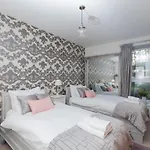 شقة Holyrood - Luxury With Parking *