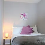 3 Bedroom Centre In Lauriston Place Édimbourg