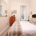 Joivy Fantastic New Town Flat With Shared Garden Apartamento Edimburgo
