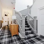 Castle Street ゲストハウス エディンバラ