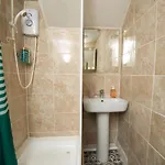 7 Bedroom Townhouse * Edinburg