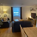 My-canning Street Ξενοδοχείο *