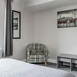 Amazing - Cables Wynd Near The Shore - Free Parking Apartamento *