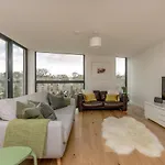 Designer Urban Apartment With City Terrace Daire