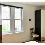 Apartamento Spacious And Modern 2 Bedroom Flat Near The Centre *