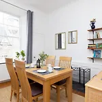 Joivy Cosy Flat In The Heart Of * Edinburgh