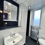 Πανσιόν Roost Hill - Free Parking Zone 3*