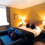Royal Scots Club 3*