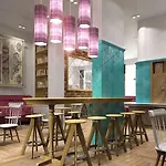 Ibis Styles St Andrew Square Hotel 3*