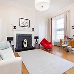 Joivy Contemporary Flat In The New Town Appartamento