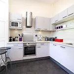 Appartamento Joivy Contemporary Flat In The New Town Edimburgo
