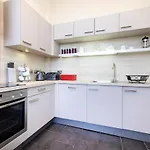 Joivy Contemporary Flat In The New Town Edimburgo