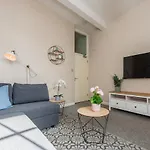 Downtown And 1 Bed In * Edinburgh