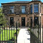 23 Mayfield Penzion