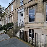Pilrig St 게스트하우스 *