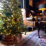 23 Mayfield 5*