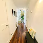 Exquisite & Lively With Fireplace & Panoramic Views *