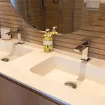 Joivy Beautiful Penthouse With Terrace & Jacuzzi Daire