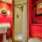 Rock House - Photographer's - Historic Gem In The Heart Of The