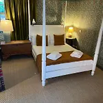 Rock House - Photographer's - Historic Gem In The Heart Of The Apartmán *