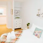Luxury Modern 3 Bedroom In Centre Appartement