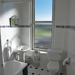 B&B Ardleigh House 3*