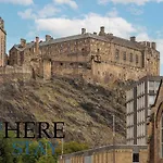 شقة Stylish 2bed Underneath Castle *