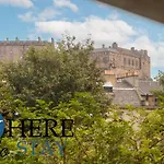 شقة Stylish 2bed Underneath Castle إدنبرة