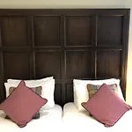 Otel The Parliament House 3*