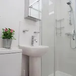My Meadows, Centre Apartment, Sunny&spacious דירה אדינבורו