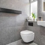 Elegant 2bed-central -by Homes Apartment