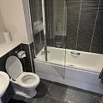 Modern 2 Bed With Stunning Seaside View Edinburgh