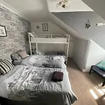 The Kingsview Townhouse - Boutique