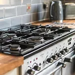 Apartment Cosy Roseburn Apartment, - 2 Bedrooms, Free Parking Edinburgh