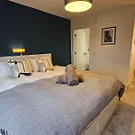 Our House @ Little France Casa vacanze