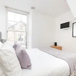 Joivy Superb Flats In The Heart Of Edinburgh