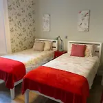 Apartahotel Haymarket 4*