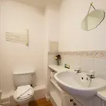 Guestready - A Pleasant Near Leith *